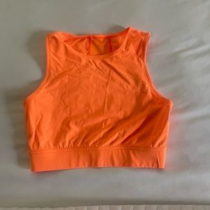 Lululemon crop workout top
